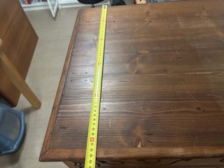 Cajonera antigua de madera