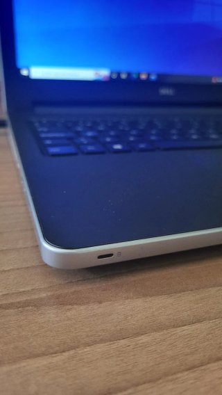 Portátil Dell DESKTOP-0V9733T