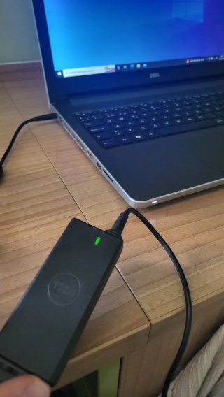 Portátil Dell DESKTOP-0V9733T