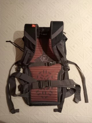 Mochila Quechua Forclaz 20 Air negra