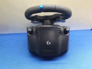VOLANTE LOGITECH G923 PEDALES Y CAMBIO DE MARCHAS