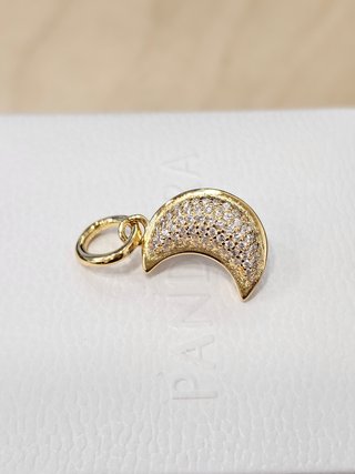 Colgante Pandora Luna Brillante Dorado