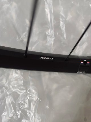 Llanta trasera Mavic Deemax 29" nueva