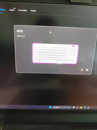 Logitech G715