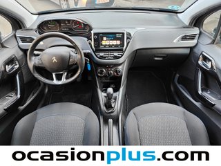 Peugeot 208 PureTech 82 Style 60 kW (82 CV)