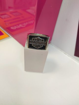 Anillo acero plateado tipo sello cuadrado harley davidson T3