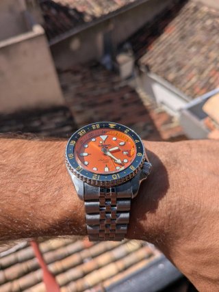 Seiko 5 Sports GMT Naranja