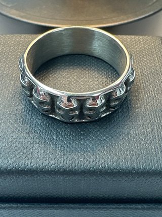 Anillo acero plateado de calavera T29