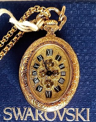 Reloj Colgante Mecánico Sunna Dorado