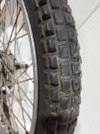 Rueda Del. Montesa Cota 74