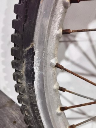 Rueda Del. Montesa Cota 74