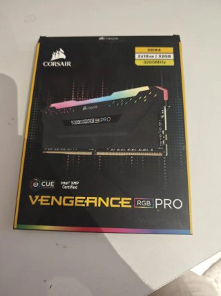 GIGABYTE GeForce RTX 5060 EAGLE MAX OC 8G