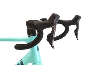Bicicleta Bianchi Infinito ICR Di2 12V t.56 Reacondicionada