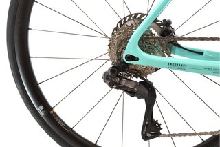 Bicicleta Bianchi Infinito ICR Di2 12V t.56 Reacondicionada