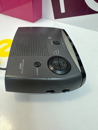 Radio Despertador Philips Aj3080