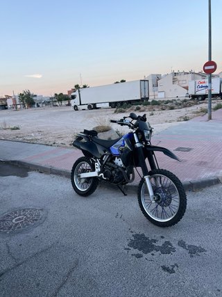 Suzuki DRZ 400 S