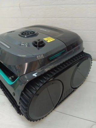 Robot Limpiafondos de piscina WYBOT C2 Vision AI