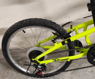 Bicicleta infantil 20" con suspensión, Moma