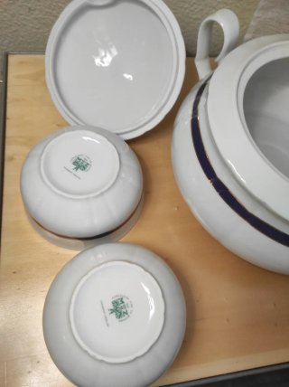 Sopera y 2 Cuencos Porcelana Fina MZ Karlsbad
