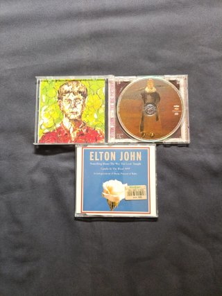 2 CDs Elton John: The Big Picture y Candle...