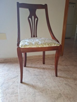 Mesa de comedor y 6 sillas