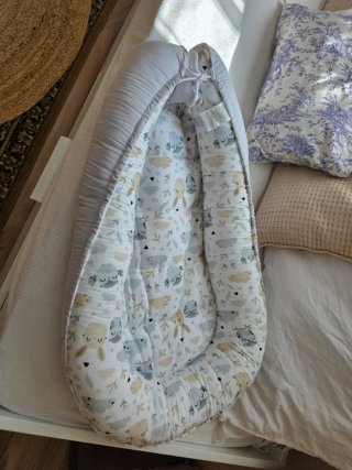 Cuco para bebé con estampado infantil