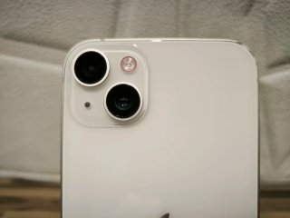 iPhone 14 Plus