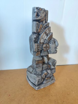 Tótem Maya / Azteca