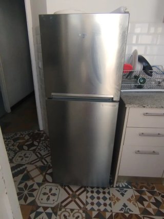 Lote Cocina: Vitrina, Frigo y Lavadora