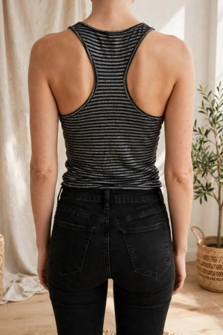 Camiseta de tirantes tipo nadadora brillante talla