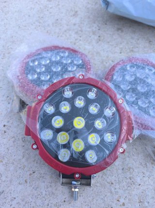 Faros de largo alcance LED