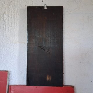 Talla de madera desierto con vaca