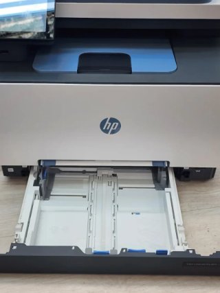 Impresora HP Color LaserJet Pro