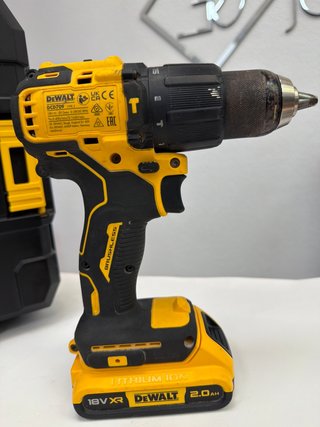 Taladro A Bateria DeWalt DCD709