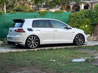 Volkswagen Golf GTI 7 Performance