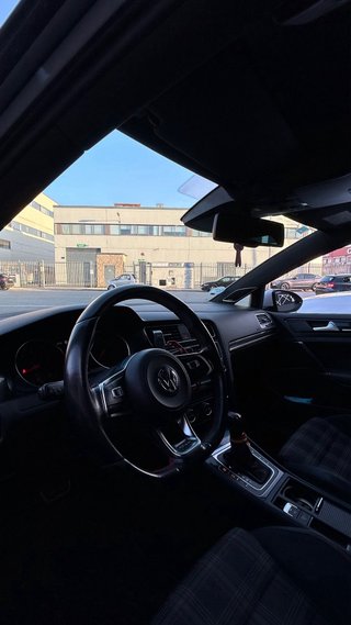 Volkswagen Golf GTI 7 Performance