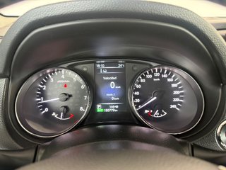 Nissan QASHQAI 1.2i DIG-T TEKNA 4X2 XTRONIC Alcantara