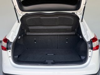 Nissan QASHQAI 1.2i DIG-T TEKNA 4X2 XTRONIC Alcantara