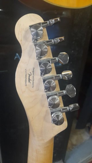 Squier Telecaster Custom Mejorada
