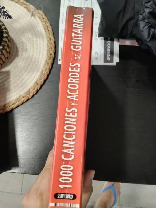 Libro 1000 Canciones y Acordes de Guitarra