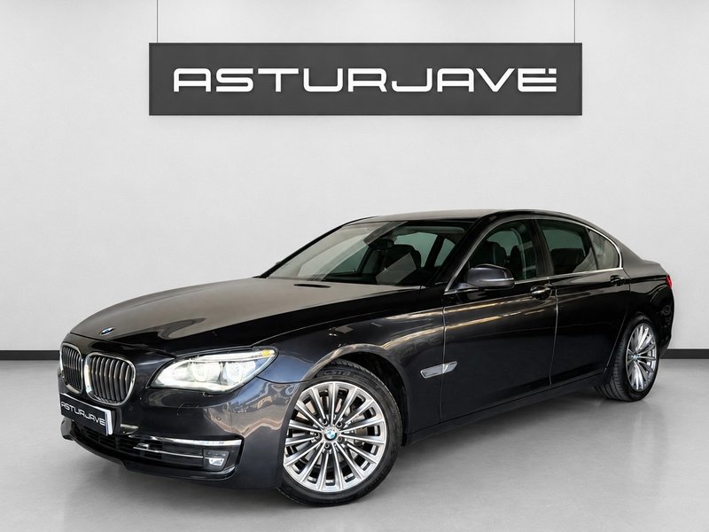 BMW Serie 7 740d - foto 1