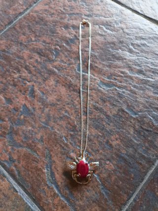 Colgante diseño egipcio rubí y plata