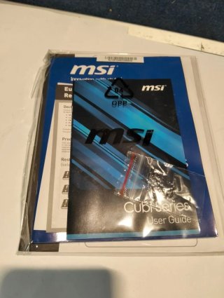 Mini PC MSI Cubi 3 i3-7100U Barebone Win11