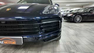 PORSCHE Cayenne Coupé S