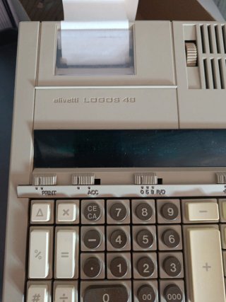 Calculadora Olivetti LOGOS 48