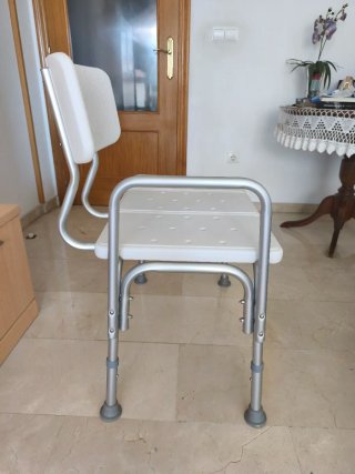 Asiento Bañera Adulto Plata y Blanco