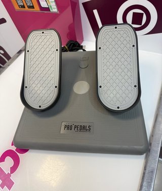 Accesorio Simulador De Vuelo Para Pc Volante + Pedales