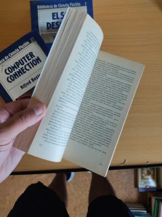 Tres libros biblioteca Ciencia ficción