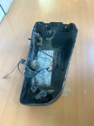 Tapa Bajo Asiento Izq Kawasaki Vilcan 1500