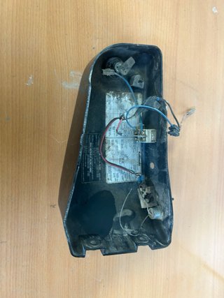 Tapa Bajo Asiento Izq Kawasaki Vilcan 1500